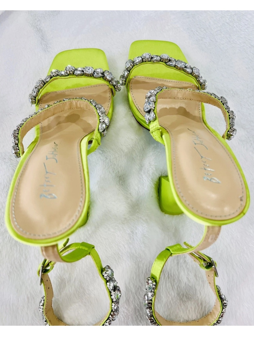 Betsey Johnson SB-Perry Citron Rhinestone Flare Heel Sandals Sz 7 M Like New - Picture 5 of 16